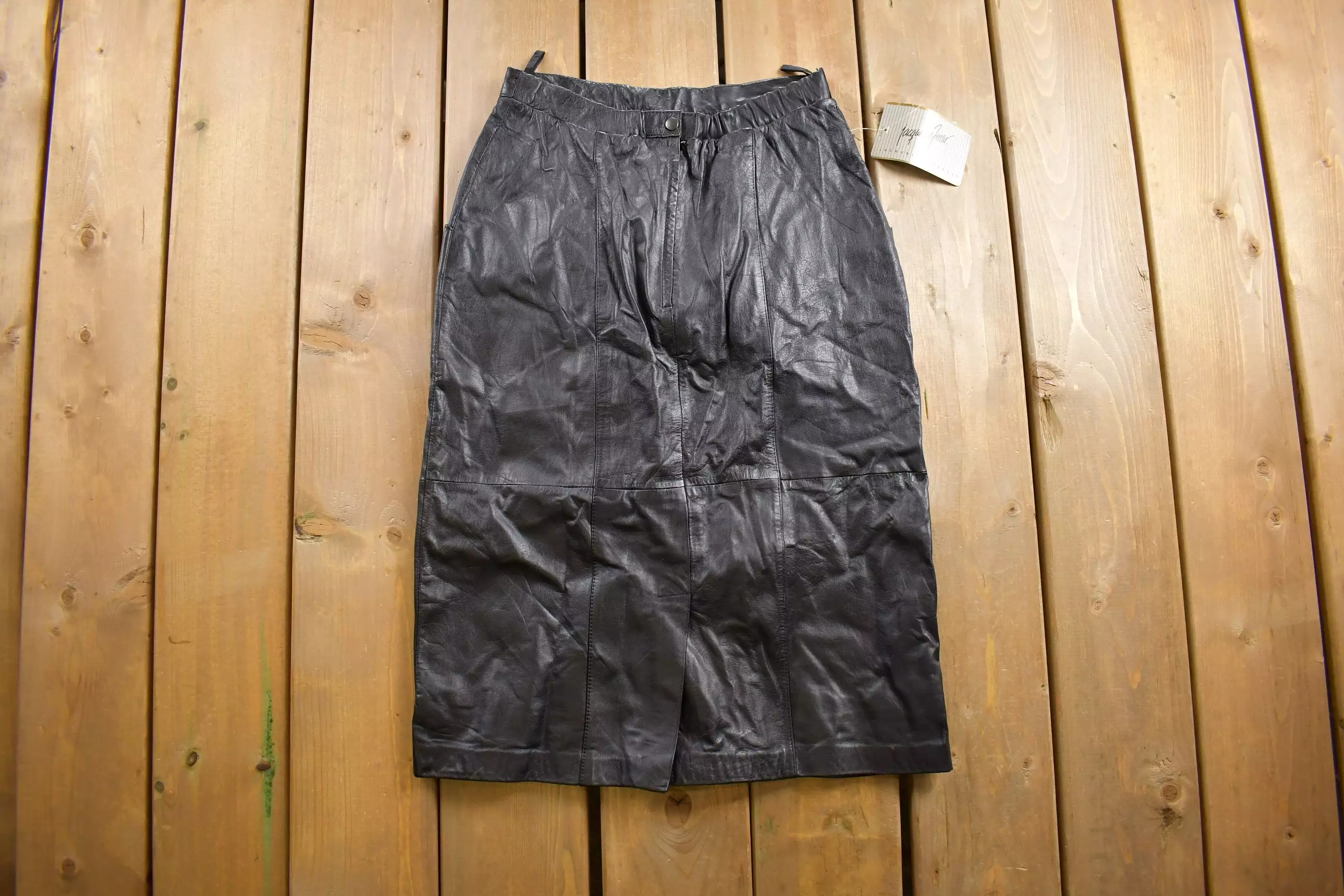 Deadstock Vintage 1980s Jacqueline Ferrar Black Leather Skirt Size 26 x 26 / Jc Penny / Vintage Skirt / 80s Retro Style / Genuin