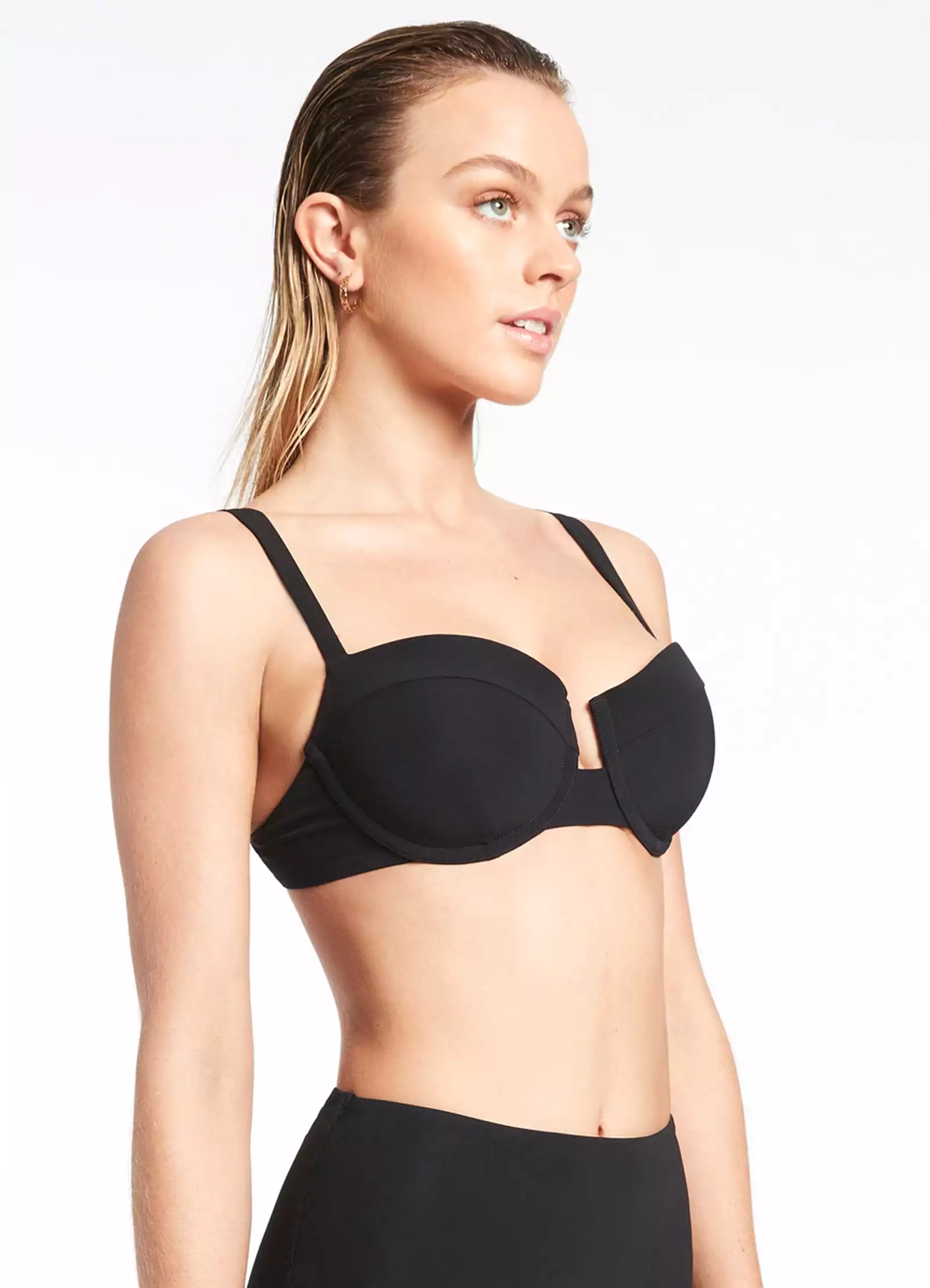 Jetset C-D Underwire Top - Black