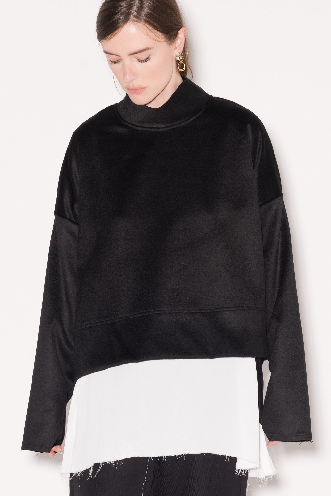 Program Sweater | Black