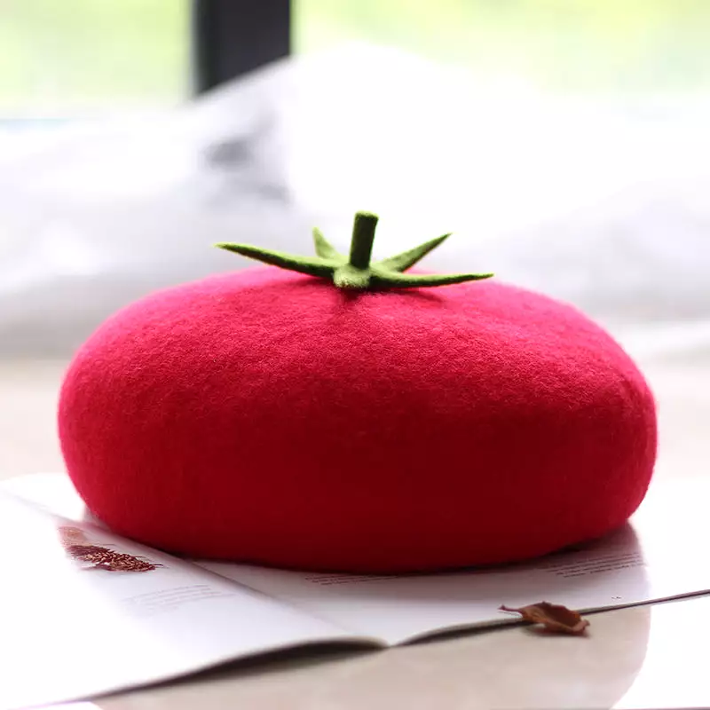 red Tomatoes beret by0123