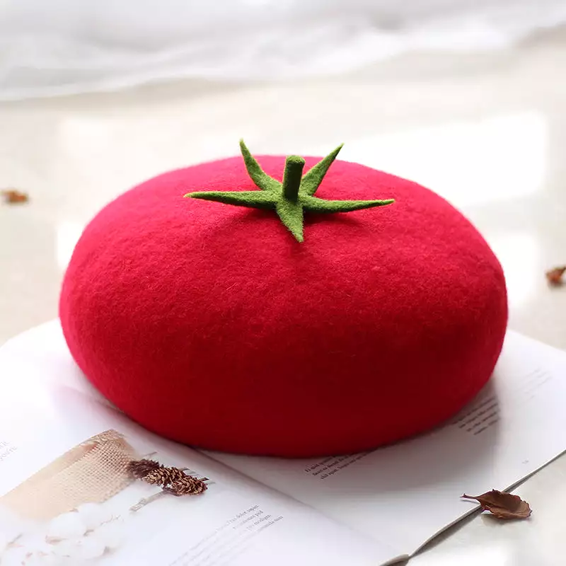 red Tomatoes beret by0123