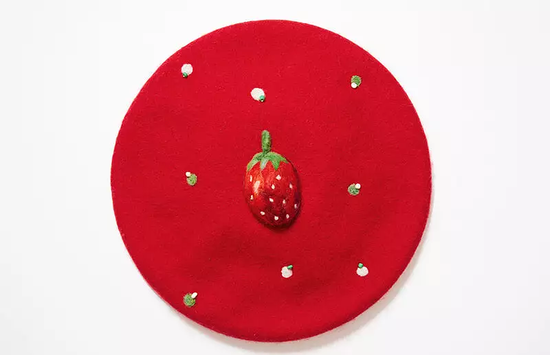 Strawberry  beret by0119